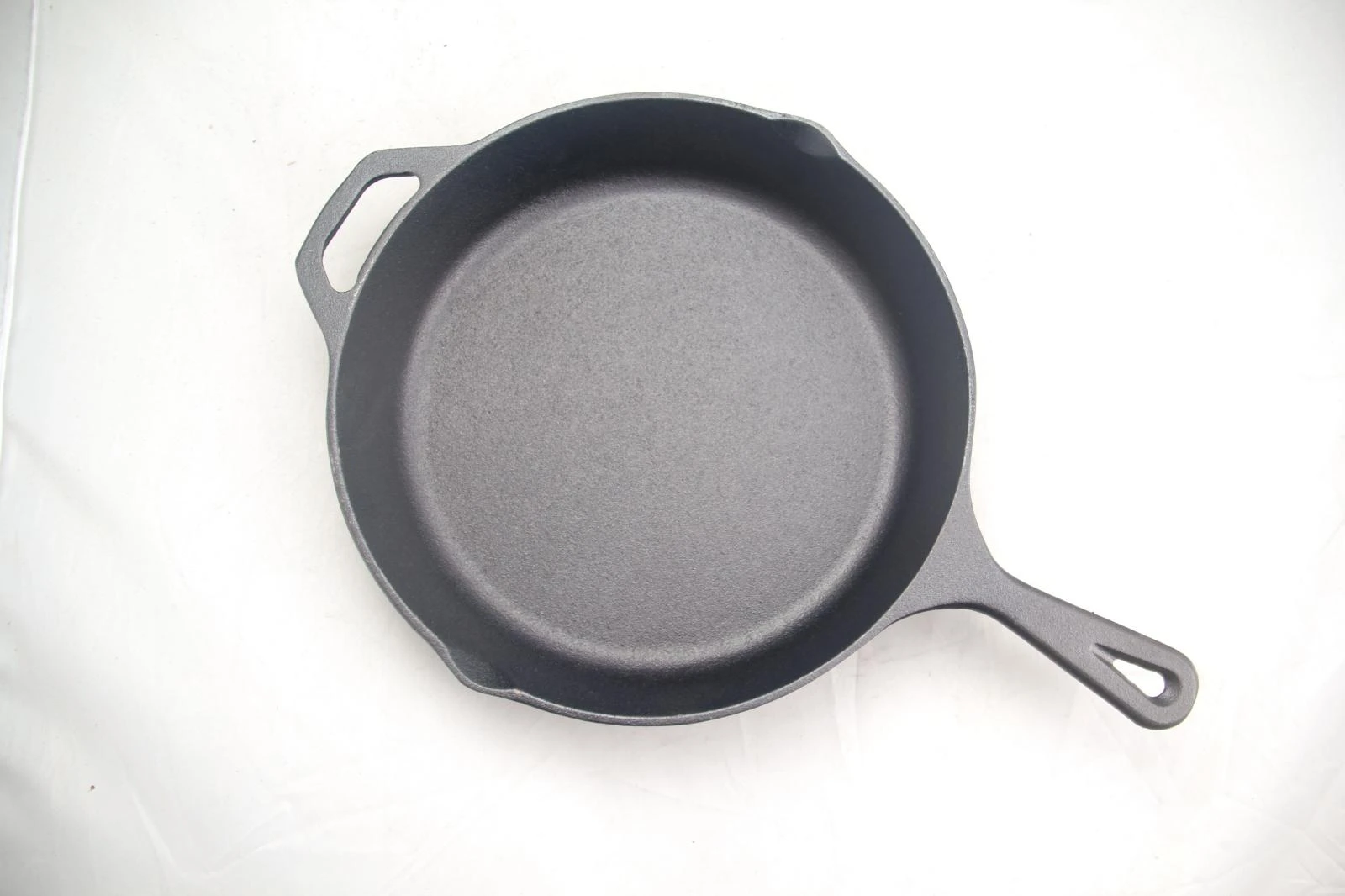 Cast Iron Round Skillet