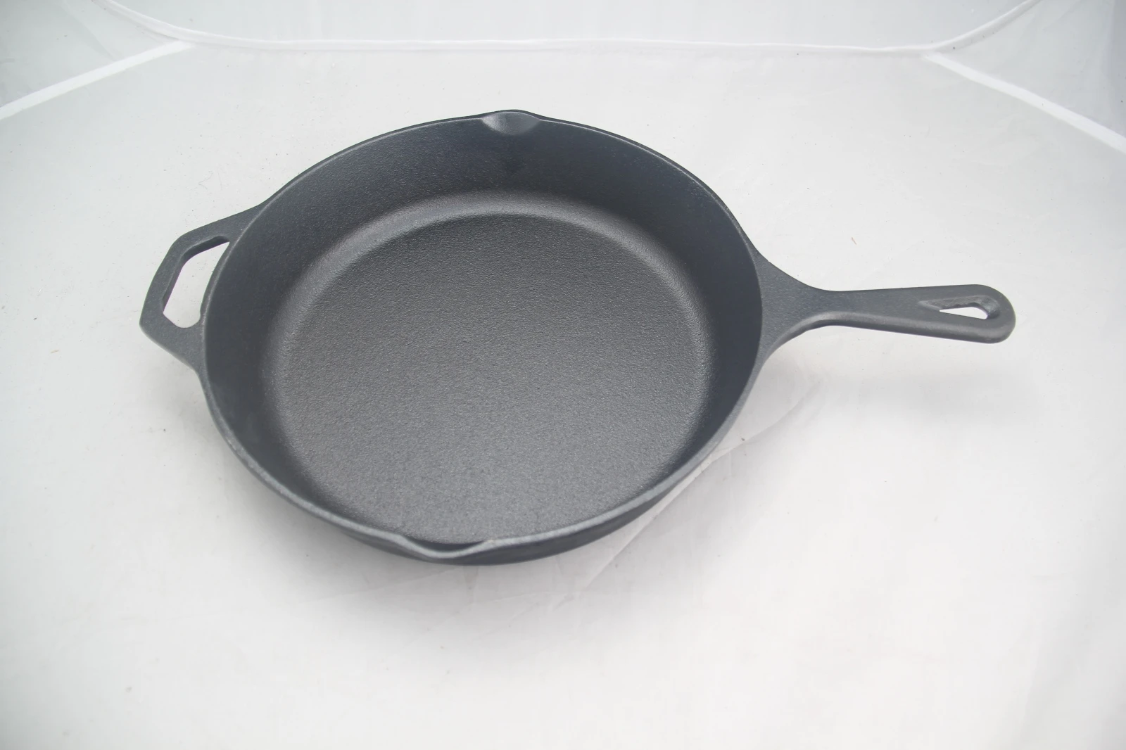 Cast Iron Round Skillet