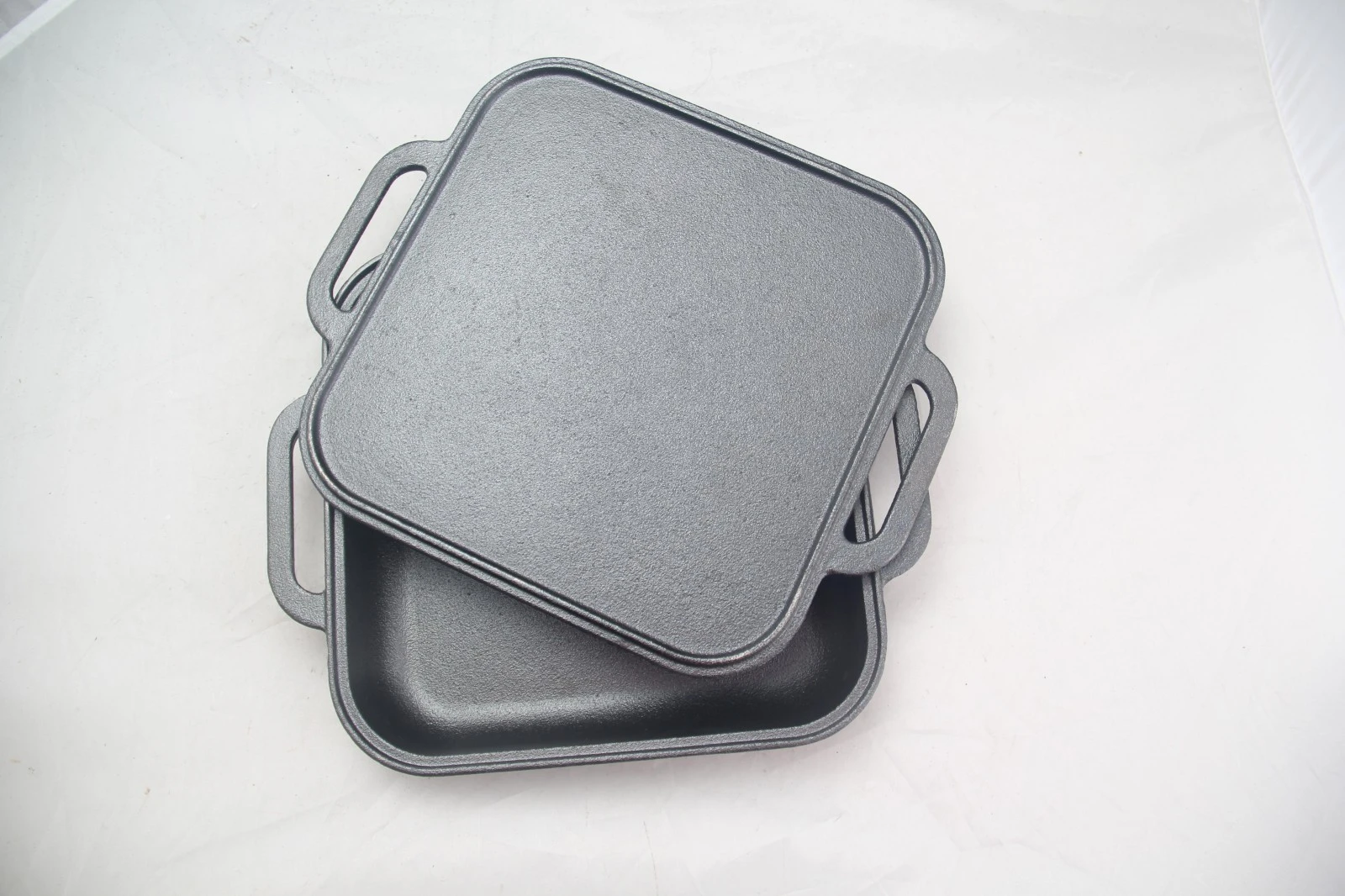 Cast Iron Square Combo Cooker 25.5cm
